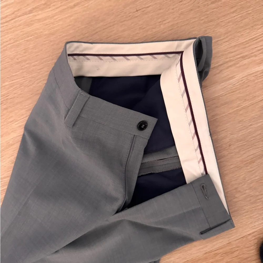 Zara Men's Gray Two-Piece Suit Jacket & Pants